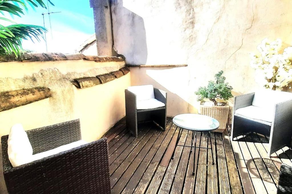 Appartement Emplacement N°1+terrasse Vue+cite+trivalle+clim Carcassonne